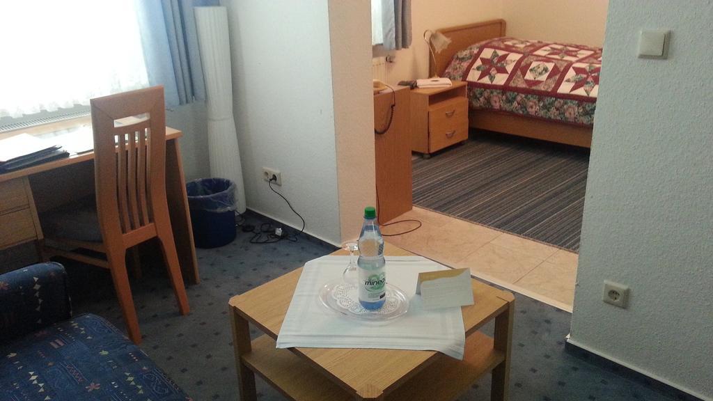 Hotel Garni La Mer Bad Zwischenahn Ngoại thất bức ảnh